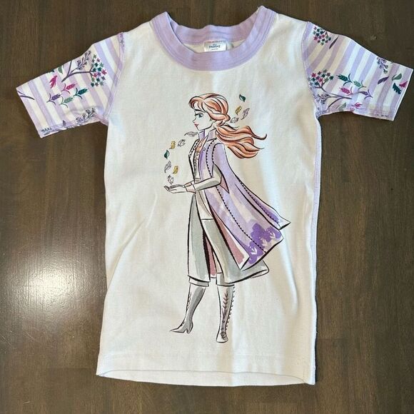 Hanna Andersson size 6-7 Frozen Elsa Short John Pajamas Purple - Picture 2 of 8